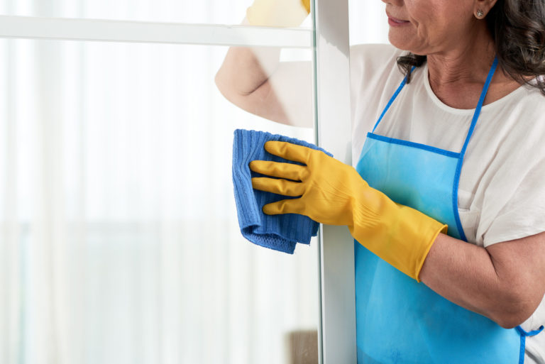 Secretos caseros para limpiar las ventanas